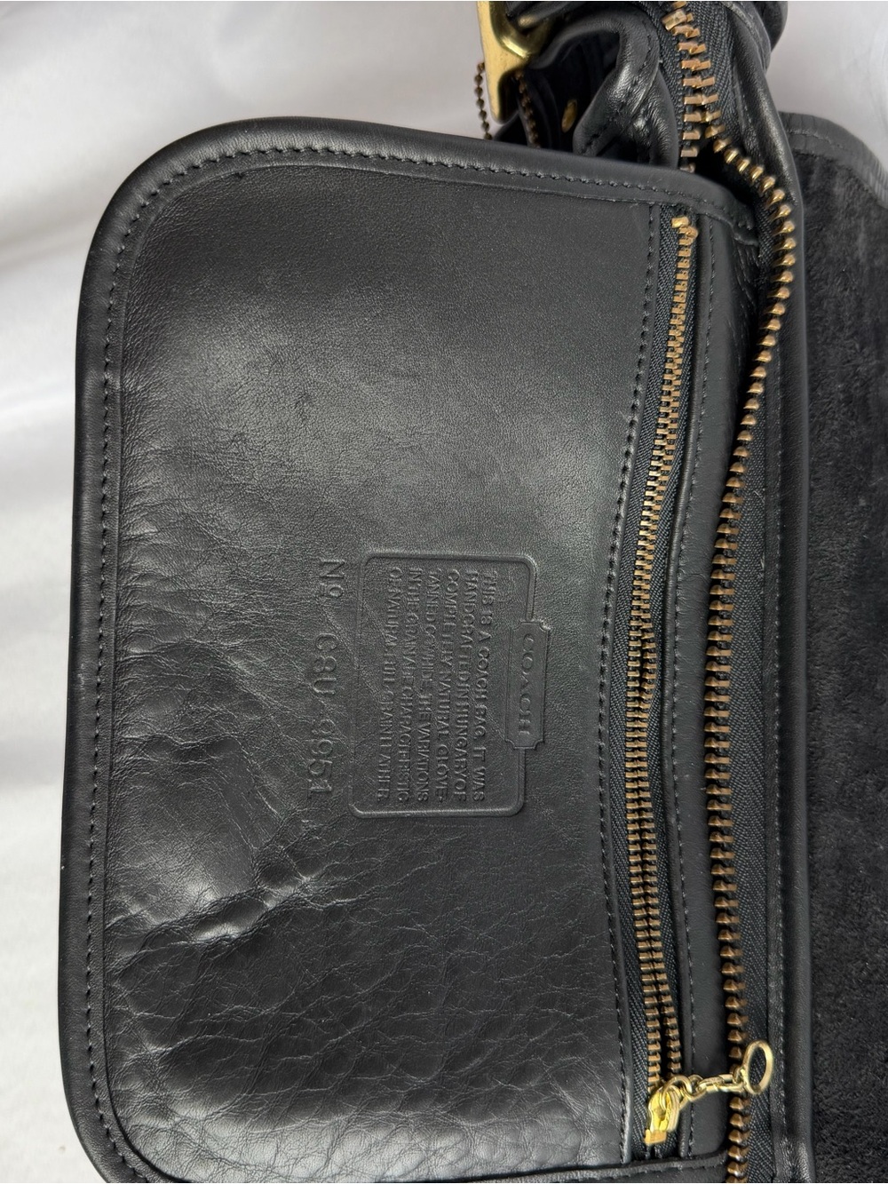 Vintage Coach Legacy Patricia 9951 Black Leather Saddle Crossbody Bag USA Era - Picture 13 of 16
